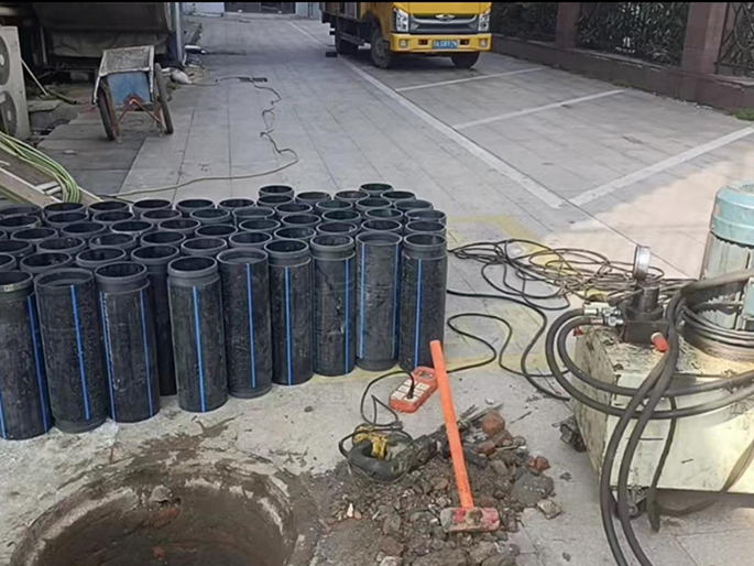 卢市镇PE置换管厂家 DN315置换管 非开挖管短管置换